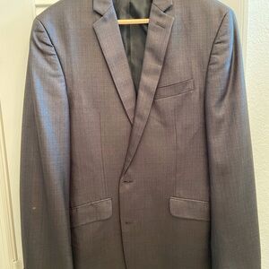 Men's Gray Suit